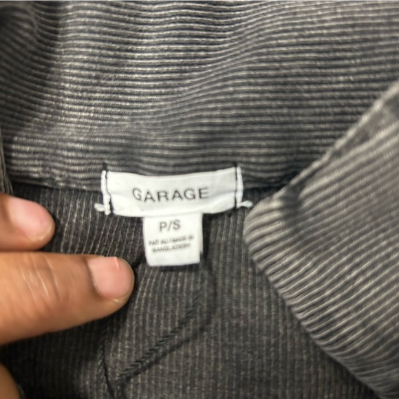 ◾️3/$25 Garage Stormi Polo Tee - Picture 4 of 8